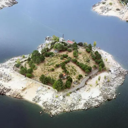 Isla Del Burguillo Holiday home
