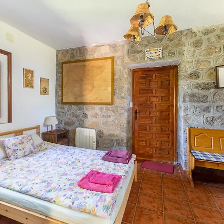 Isla Del Burguillo Holiday home Avila
